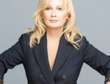 Α. Νικολούλη: Το «αντίο» της στον Θ. Αναστασιάδη και το μήνυμά της στην σύζυγό του (φωτο)